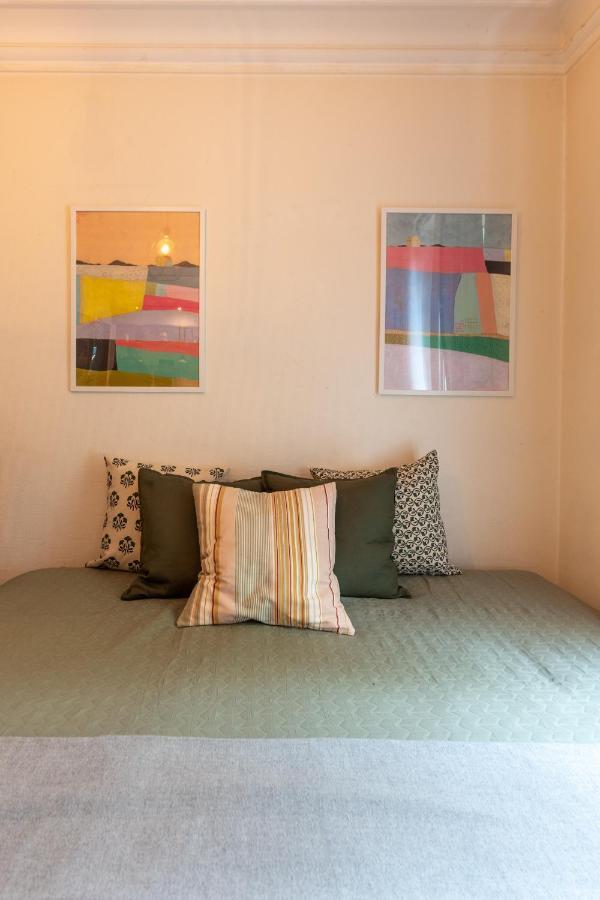 Appartement Au Coeur De Montmartre Paris Eksteriør bilde